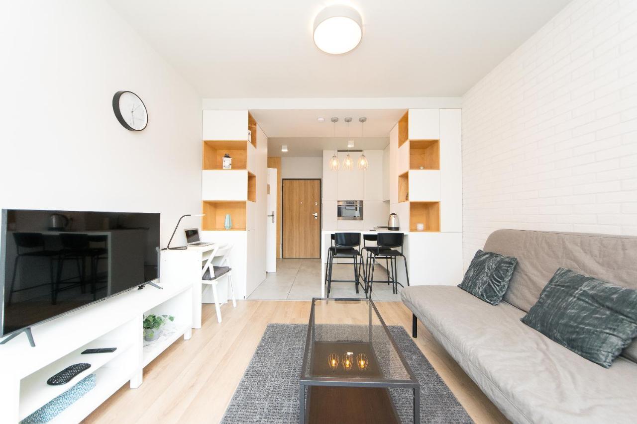 Main Trainstation One Bedroom Ac P4You Pl Красков Екстериор снимка