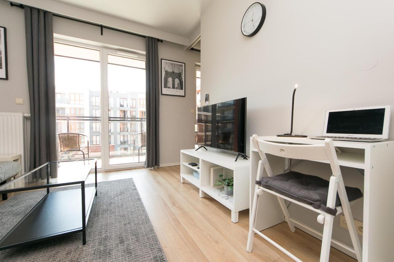 Main Trainstation One Bedroom Ac P4You Pl Красков Екстериор снимка
